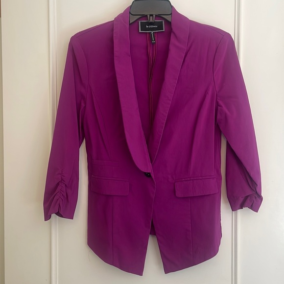 Le Chateau Purple stretchy blazer. Size XS, but fits more like a S. - Picture 1 of 5